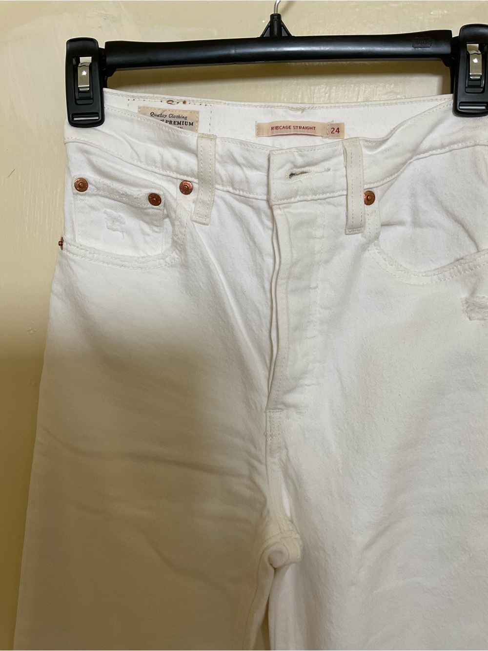 Levi's White Women's Straight Leg Jeans - High Rise - Picture 2 of 7